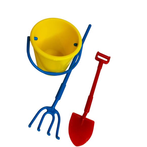 Miniature Dollhouse 3 Piece Plastic Gardening Set Bucket Rake Shovel 1:12 Scale - Picture 5 of 7